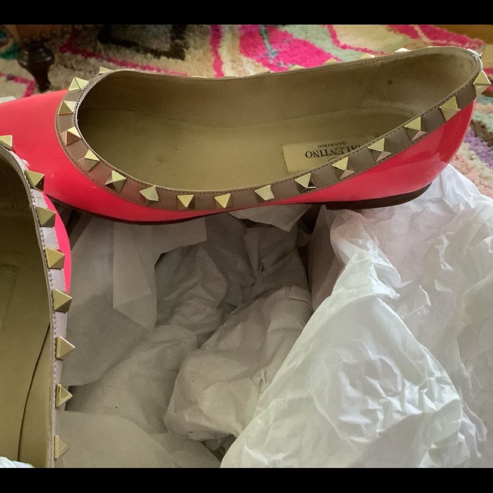 Valentino Rockstud Flats - Picture 2 of 10